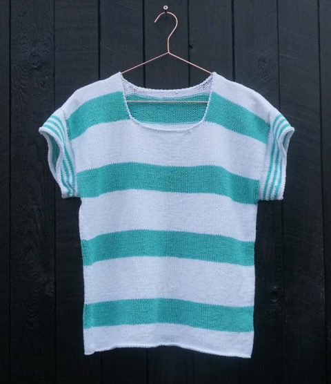 Gratis strikkeopskrift - Stribet sailor t-shirt - Knit Wit Company